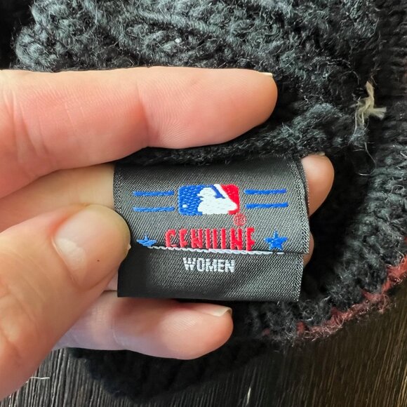 San Francisco Giants MLB Official New Era Women's Beanie Winter Hat Sequins - Picture 5 of 8